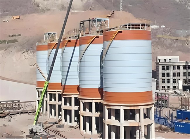 塔河高架钢板仓